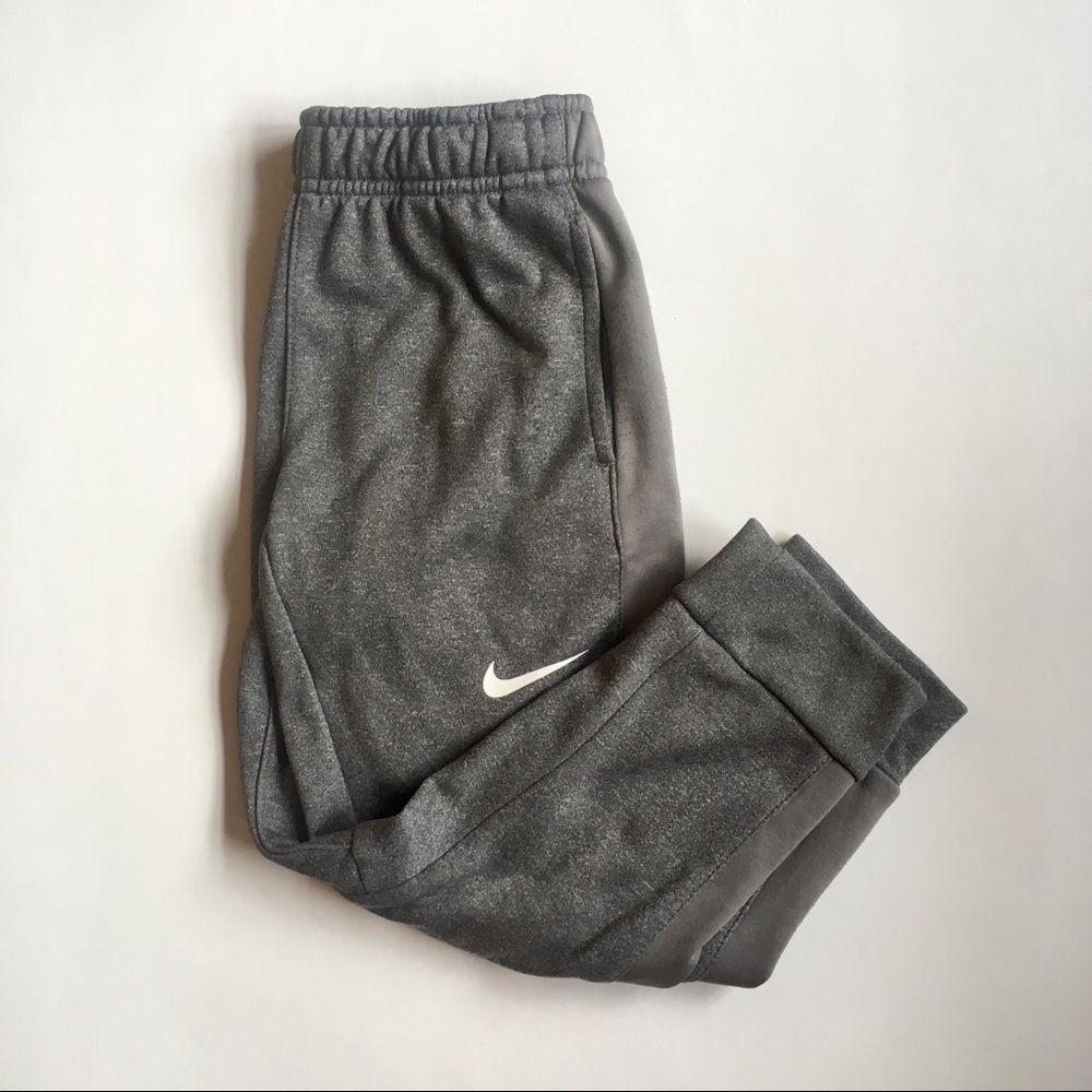 4/$20 Nike gray track pants with pockets size 5